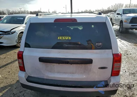 2014 Jeep Patriot Sport из США, поврежденный, VIN 1C4NJPBA8ED720695